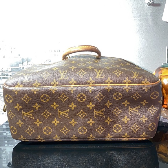Authentic LOUIS VUITTON Deauville Monogram Bag - Picture 7 of 16
